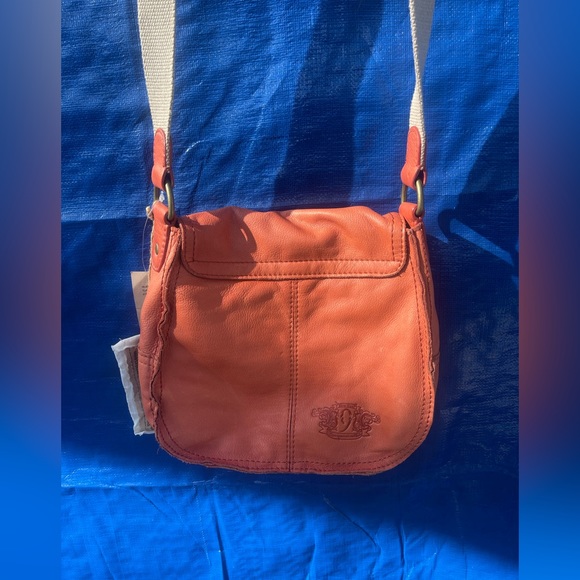 Genuine leather cross body hippie handbag NINE WEST New with tags - Picture 10 of 13